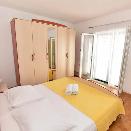 Apartment For Families With Children Bibinje, Zadar - 22677 *